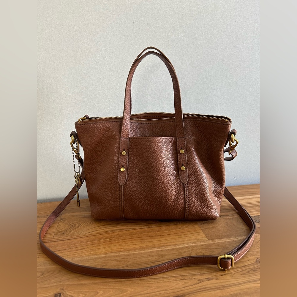 Fossil crossbody/shoulder bag